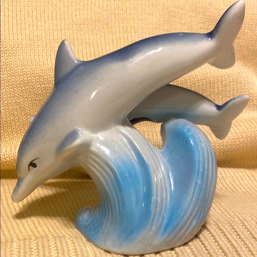 Otagiri Collectable Blue & Grey Dolphin Figurine - Picture 5 of 7